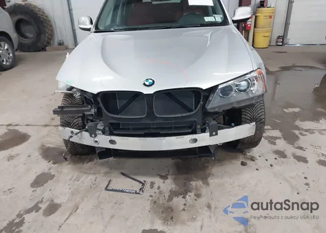 2011 BMW X3 xDrive28I z USA, uszkodzony, nr VIN 5UXWX5C5XBL700084